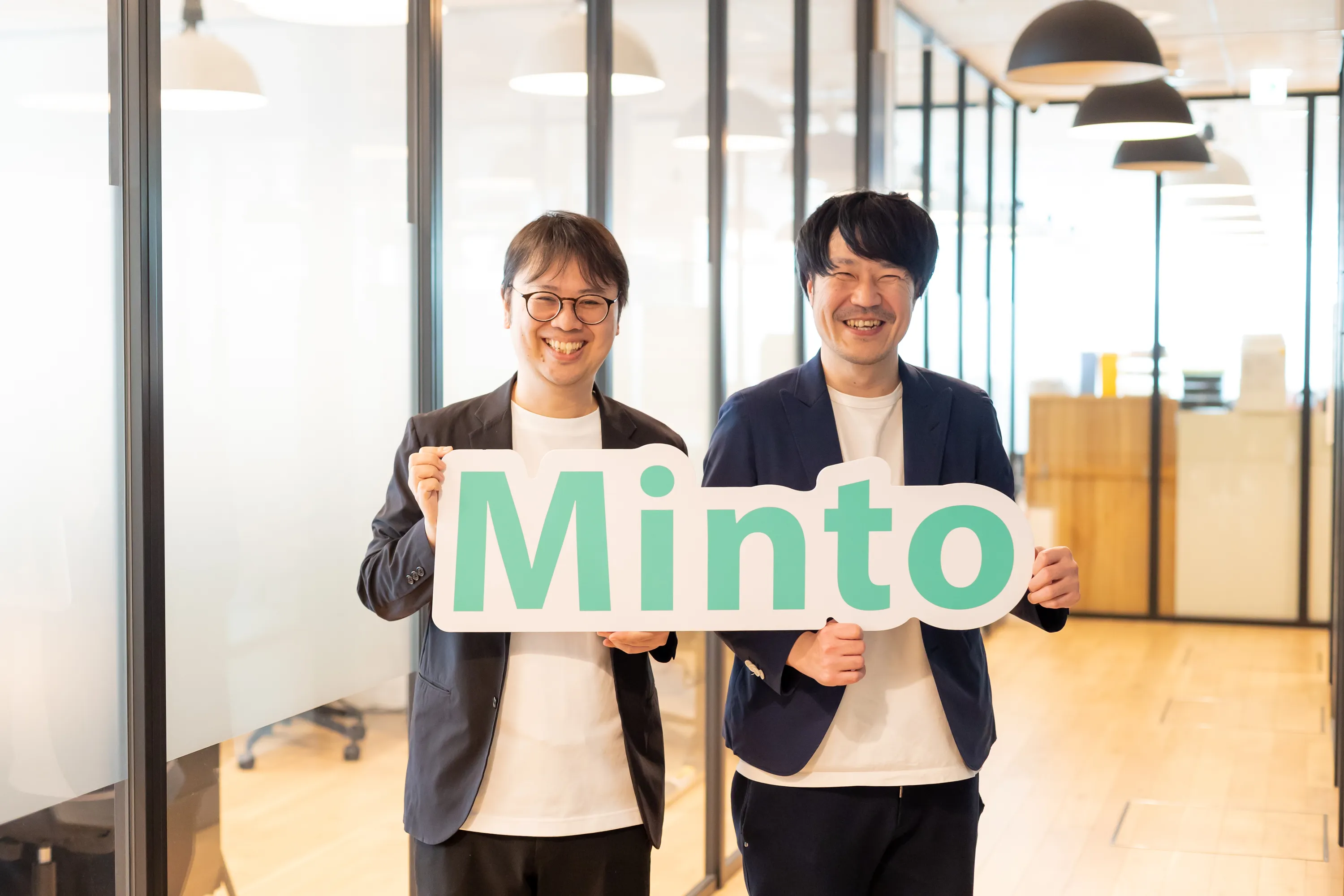 Mintoの水野氏(左)と、NTTドコモ・ベンチャーズ 川本氏(右)の対談の様子