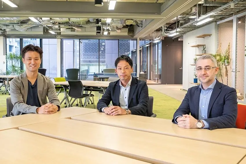 鼎談の参加者。左からNDVの田口氏、NTT東日本の石塚氏、ファイルフォースのアラム氏