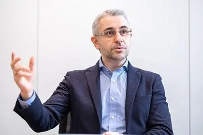 アラム氏には「ITツールを使うのにムダな時間を費やしてほしくない」との思いがある