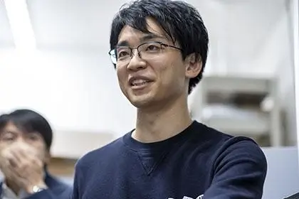 ユニークな経歴の梅川氏。ビジネスの観点から水産業の改革に挑む