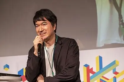 ゲーマーだった19歳の頃にオンラインゲームに衝撃を受け、メタバース構築に邁進してきた本城氏。「コロナのおかげで10年前倒しでメタバースが実現した」という