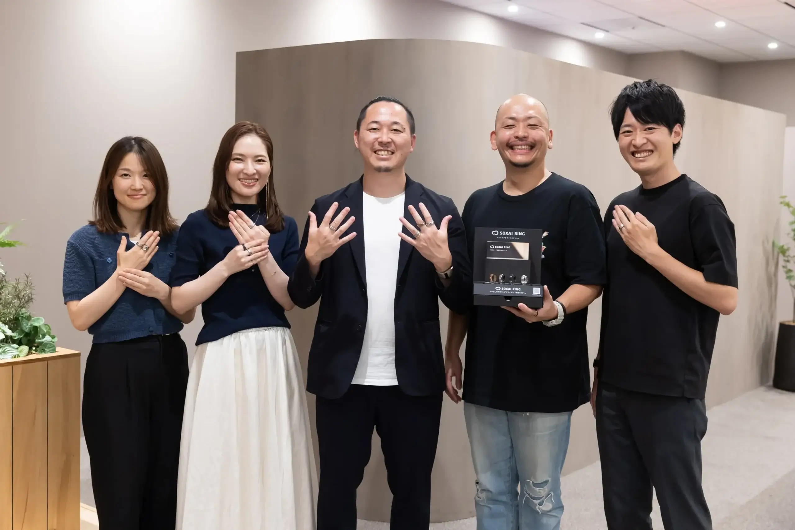 日本発の健康管理用スマートリング「SOXAI RING」とドコモの共創。データ連携で睡眠改善の行動変容を図る｜SOXAI ✕NTTドコモ ✕ NTTドコモ・ベンチャーズ