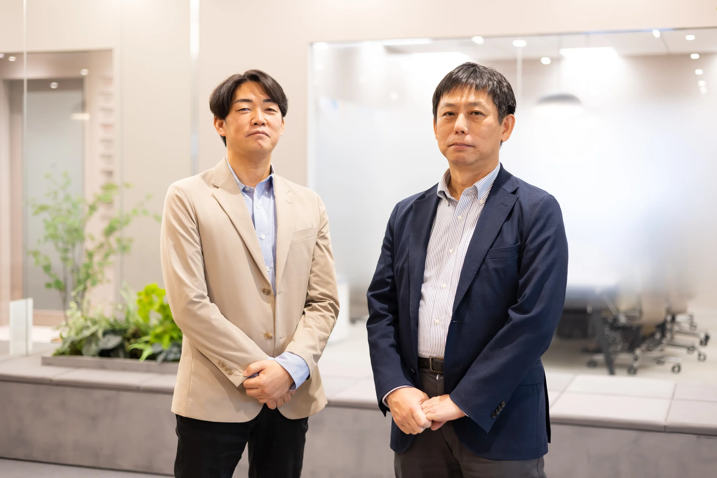 PHTの新田哲哉氏(左)、NDVの三好大介